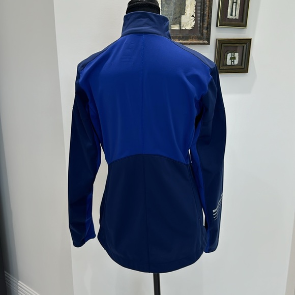 Salomon cross country skiing jacket, like new, wore only a few times - Picture 2 of 4